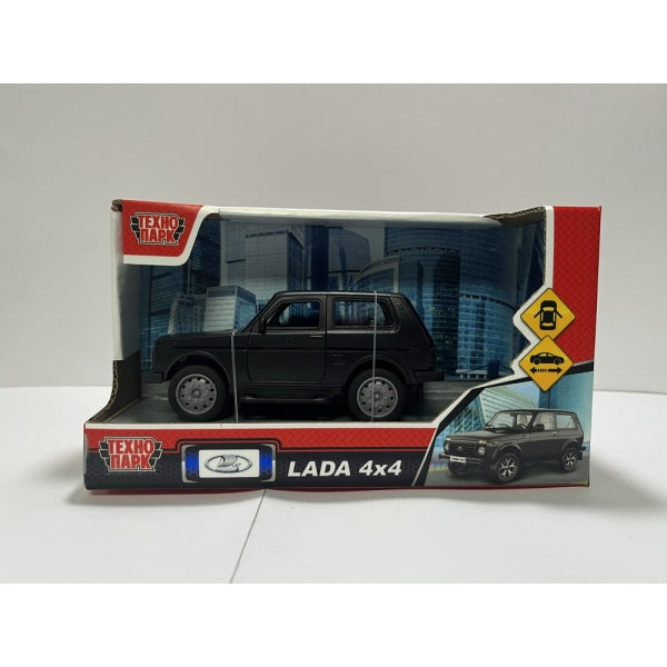 Машина пластик LADA NIVA 13,5 см, инерц,двери,черный,кор. Технопарк в кор.2*60шт