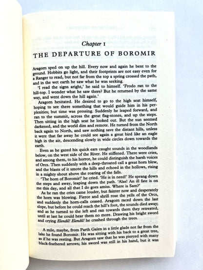 The Two Towers (Tolkien J.R.R.) Две крепости. Книга 2 (Д.Р.Р Толкин) /Книги на английском языке