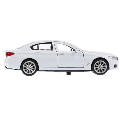 5ER-12-WH319646 Машина металл BMW 5-ER SEDAN M-SPORT 12 см, двери, багаж, бел, кор. Технопарк в кор.