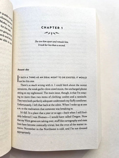 Mate (Ali Hazelwood) Приятель (Али Хейзелвуд) /Книги на английском языке