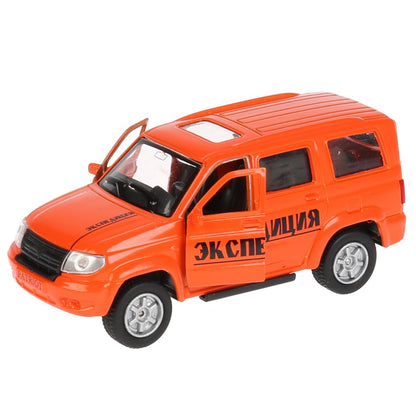 Машина металл УАЗ Patriot экспед. 12см,открыв. двери и багажник,инерц. в кор. Технопарк в кор.2*24шт