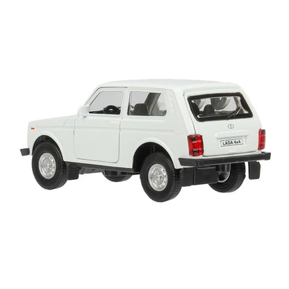 Машина металл LADA 4x4 длина 12 см, двери, багаж, инерц, белый, кор. Технопарк в кор.2*36шт