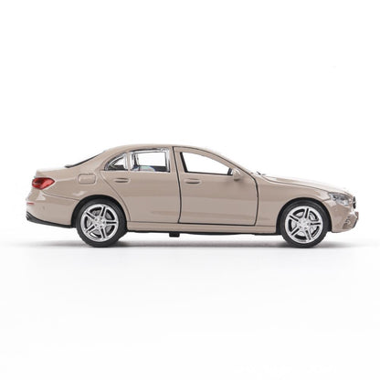 Машина металл MERCEDES-BENZ e-class amg 12см, дв,баг,ин,золотистый, кор. Технопарк в кор.2*36шт