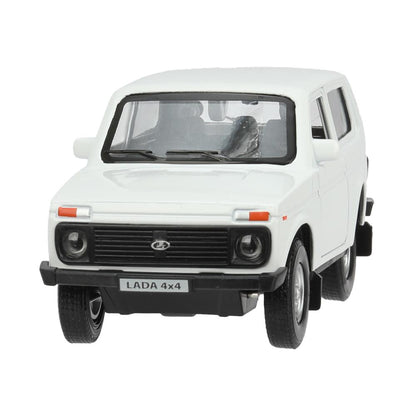 Машина металл LADA 4x4 длина 12 см, двери, багаж, инерц, белый, кор. Технопарк в кор.2*36шт